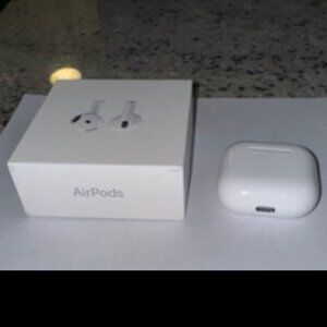 Apple Airpods 4